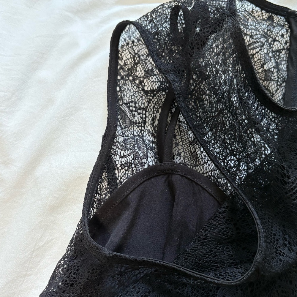 A/X Armani Exchange black cocktail fit and flare dress with lace overlay size 4 - Picture 9 of 13